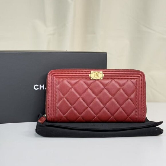 Chanel Dark Red Boy Wallet with Box Quilted Design & Gold Hardware - Picture 1 of 9